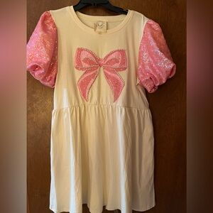 Fantastic Fawn bow dress.